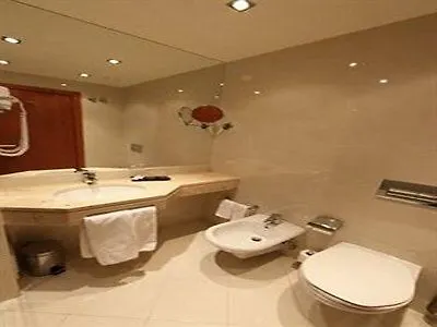 Turim Luxe Готель 2*